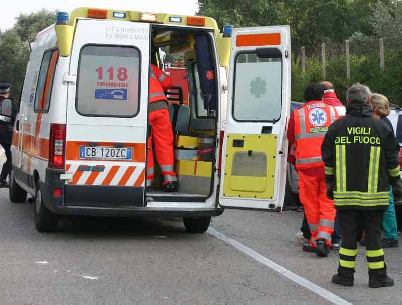 ambulanza-118-19-jpg-10.jpg