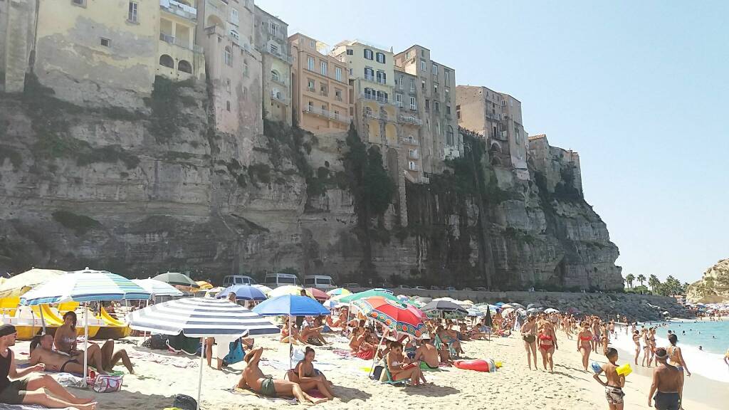 Tropea mare roccette