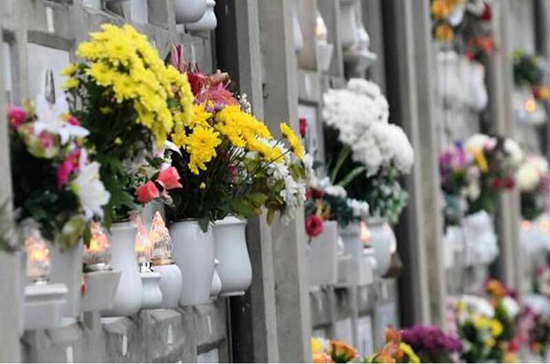ronciglione-fiori-al-cimitero
