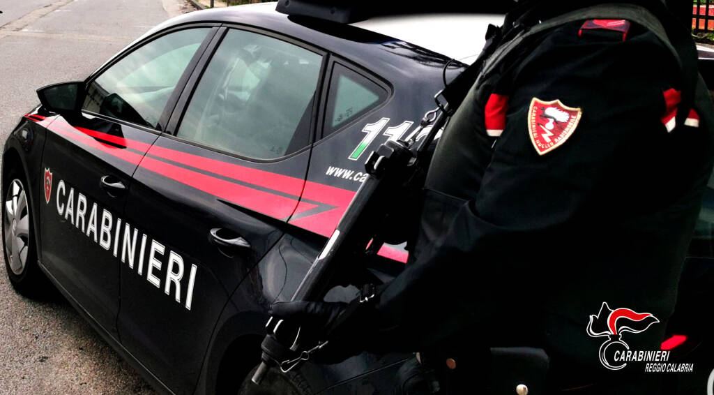 https://www.zoom24.it/photogallery_new/images/2022/03/carabinieri-reggio-calabria-521895.jpg